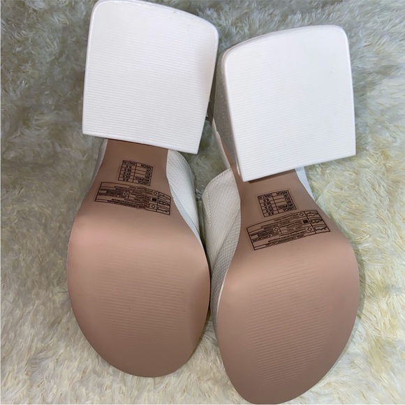 NWT Forever 21 Faux Snakeskin Platform Block Heels - Picture 8 of 9